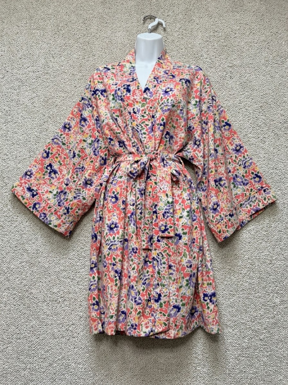 VTG Victoria’s Secret Robe Kimono Sleeves Floral Gold Label Satin Women One Size